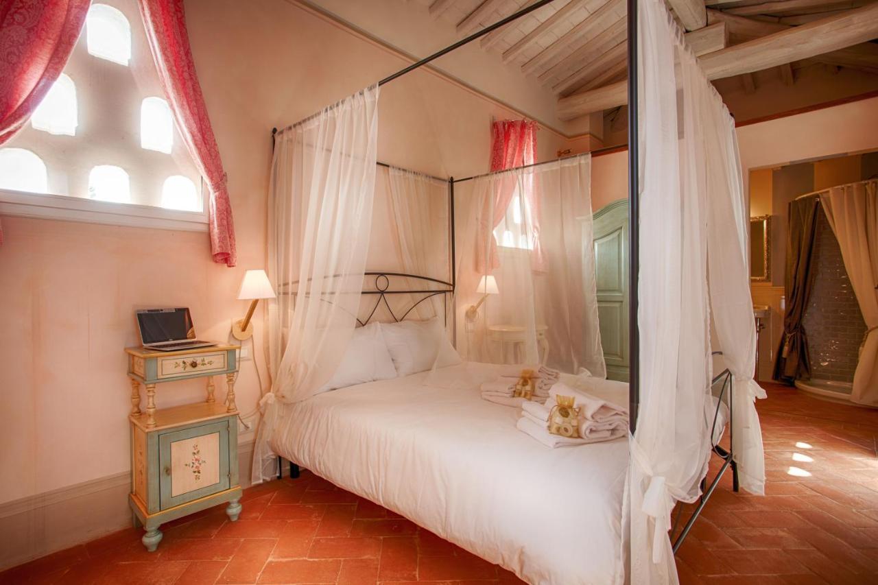 Podere San Pietro Resort Castiglion Fibocchi Exteriör bild
